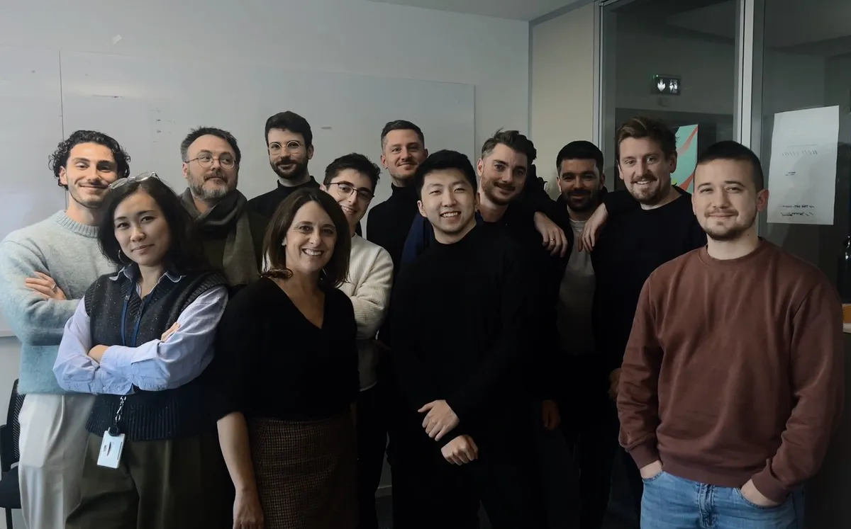 F46D4B9E 1943 4A69 9E84 FE736315DDD2